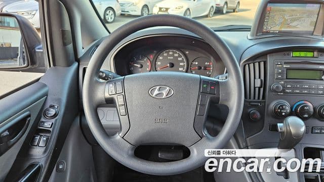 Hyundai Grand Starex CVX Deluxe, 2014 13