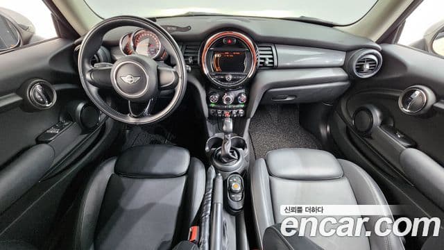 Mini Cooper 3세대, 2018 7