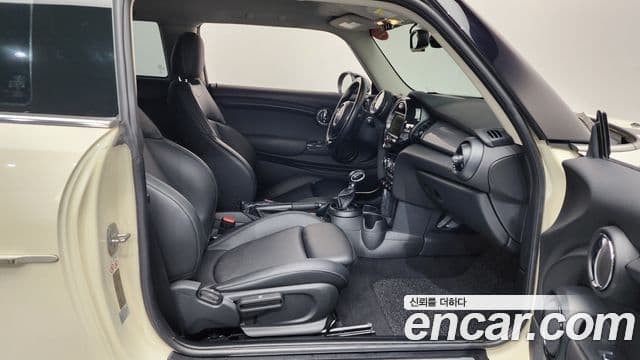 Mini Cooper 3세대, 2018 11