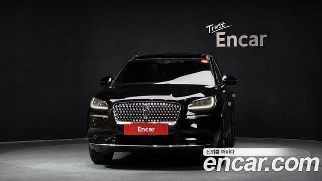 Lincoln Corsair 2.0 Reserve AWD, 2022 3