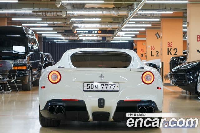 Ferrari F12 베를리네타, 2014 4