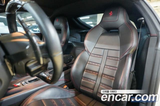 Ferrari F12 베를리네타, 2014 12