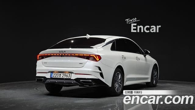 Kia K5 гибрид 3세대 Prestige, 2023 2