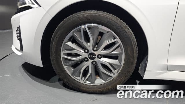 Kia K5 гибрид 3세대 Prestige, 2023 все фото