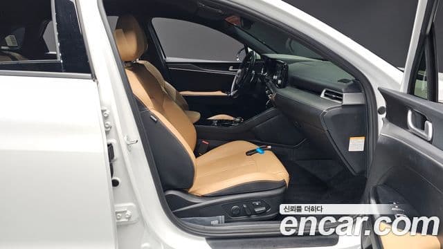 Kia K5 гибрид 3세대 Prestige, 2023 11