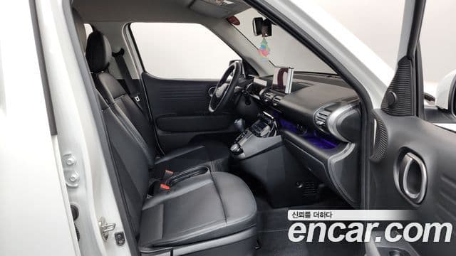 Hyundai Casper турбо D Essential, 2024 11