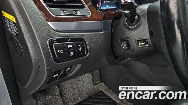 Hyundai Equus(новый кузов / новое поколение) Modern, 2015 14