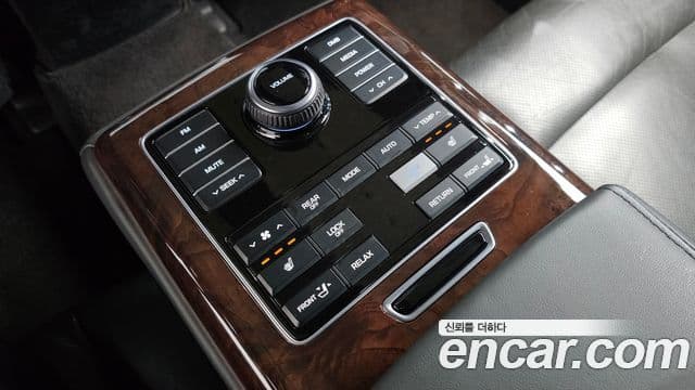 Hyundai Equus(новый кузов / новое поколение) Modern, 2015 17