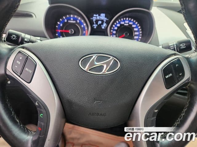 Hyundai Avante MD M16 GDI Smart, 2013 9