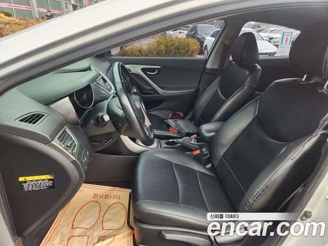 Hyundai Avante MD M16 GDI Smart, 2013 12