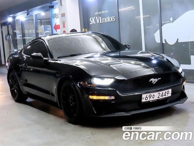 Ford Mustang купе, 2018 1