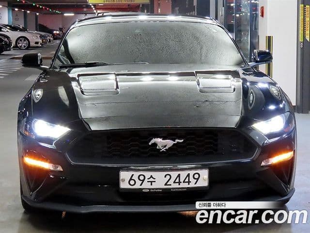 Ford Mustang купе, 2018 2