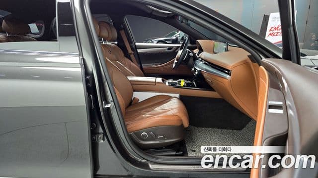 Genesis G80 (RG3) бензин 2.5 турбо AWD, 2023 11