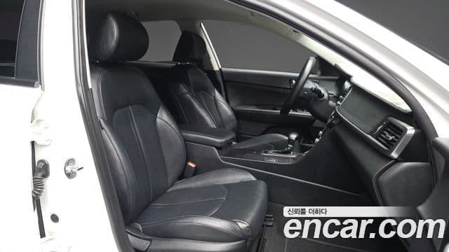 Kia K5 2세대 Prestige, 2016 11