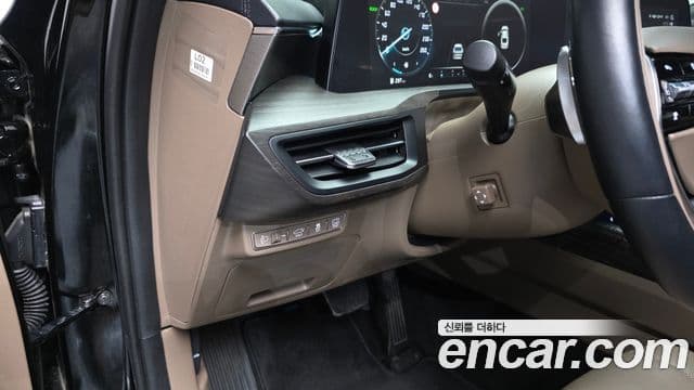 Kia K8 гибрид Noblesse, 2023 13