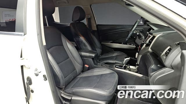 KG모빌리티(SsangYong) Tivoli VX 2WD, 2016 10