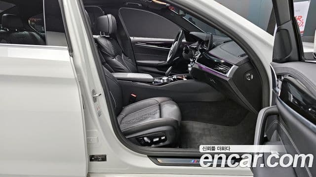 BMW 5시리즈 (G30) 523d M Sport, 2021 10