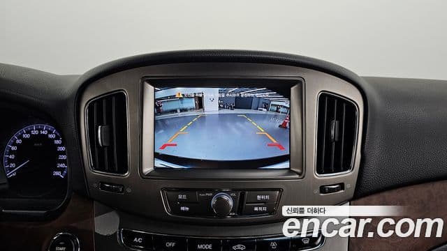 KG모빌리티(SsangYong) Chairman H New Classic 600S коричневый Edition, 2013 16