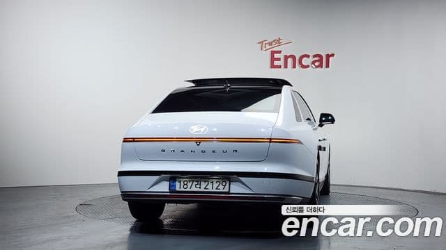 Hyundai Grandeur гибрид (GN7) Exclusive, 2023 4
