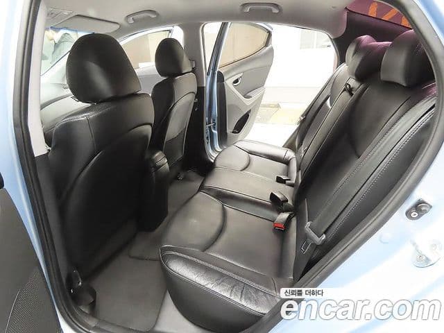 Hyundai Avante MD Premium, 2014 10