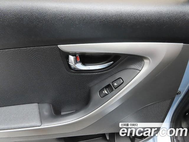 Hyundai Avante MD Premium, 2014 11