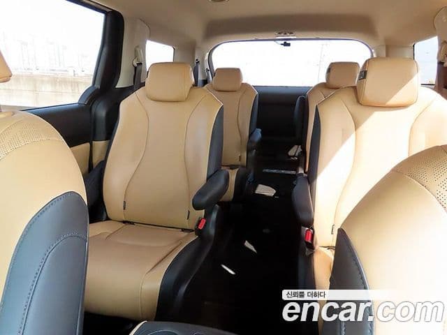 Kia Carnival 4세대 Prestige, 2023 14
