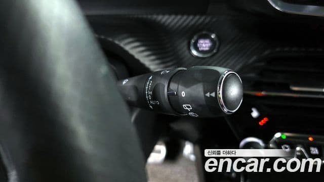 Peugeot 2008 2세대 1.5 BlueHDi GT Line, 2021 18