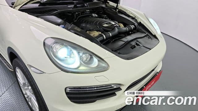 Porsche New Cayenne 958, 2012 6