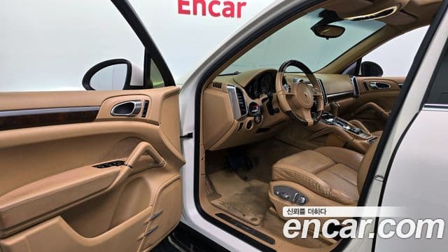 Porsche New Cayenne 958, 2012 11