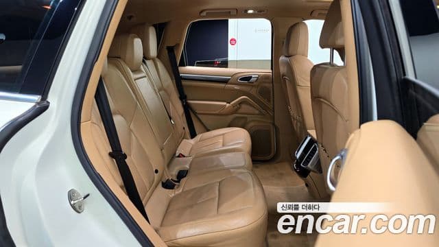 Porsche New Cayenne 958, 2012 12