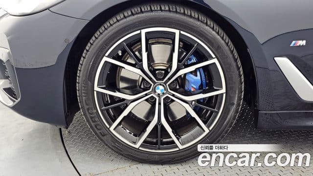 BMW 5시리즈 (G30) 530i M Sport, 2022 все фото