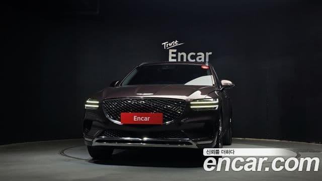 Genesis GV70, 2021 3