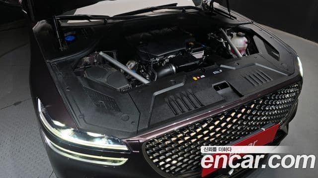 Genesis GV70, 2021 6