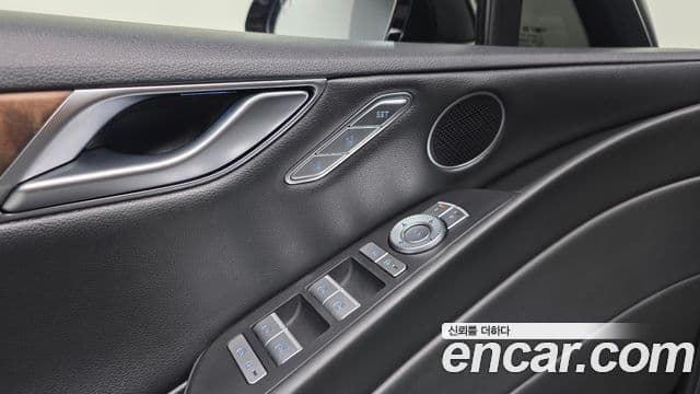 Genesis G80 (RG3) бензин 2.5 турбо AWD, 2021 13