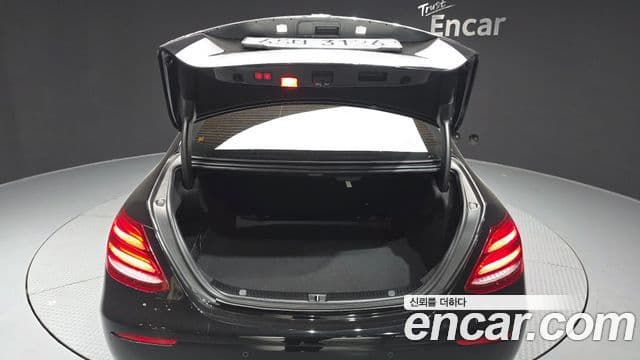 Mercedes-Benz E-класс W213 Avantgarde, 2018 20
