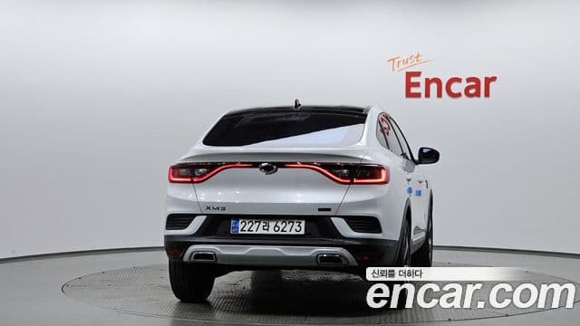 Renault Korea(Samsung) XM3 1.6 E-TECH Инспайр (Inspire), 2023 4