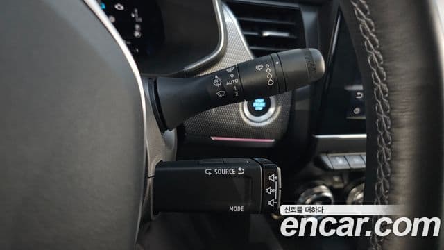 Renault Korea(Samsung) XM3 1.6 E-TECH Инспайр (Inspire), 2023 18