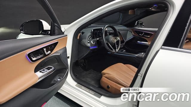 Mercedes-Benz E-класс W214 Avantgarde, 2024 11