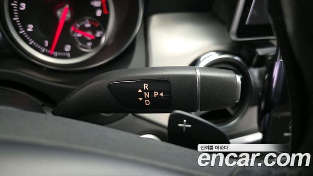 Mercedes-Benz GLA-класс X156 Premium, 2019 9