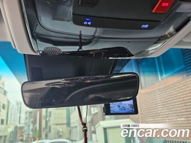 Hyundai Staria Modern, 2025 9