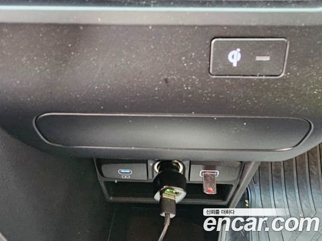 Hyundai Staria Modern, 2025 16