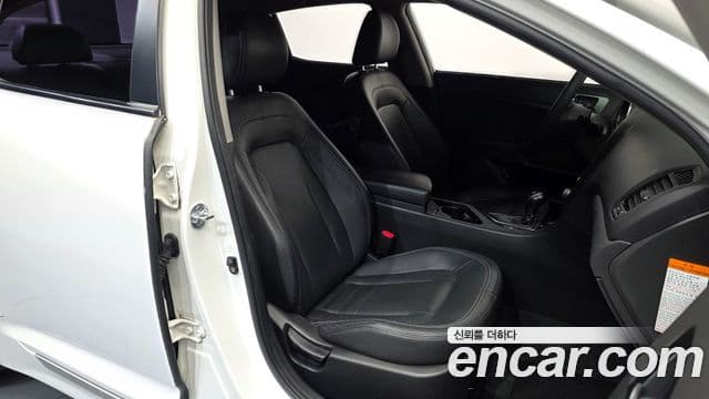 Kia K5 гибрид Prestige, 2012 10