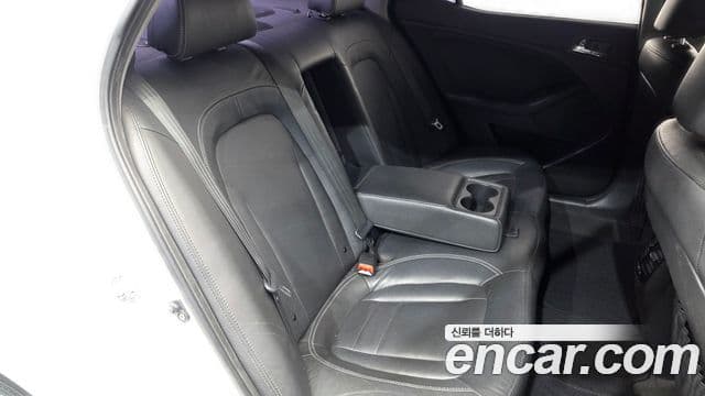 Kia K5 гибрид Prestige, 2012 12