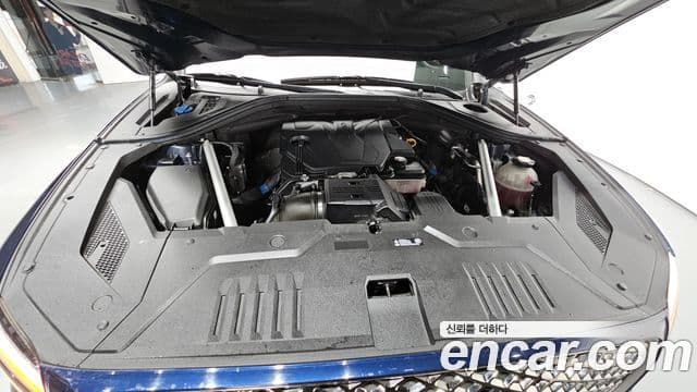 Genesis GV70, 2021 6