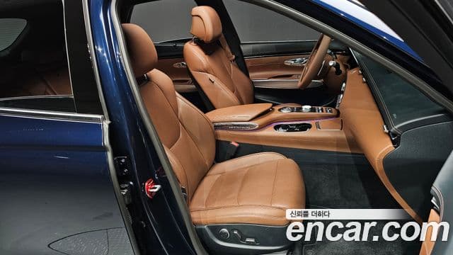 Genesis GV70, 2021 10