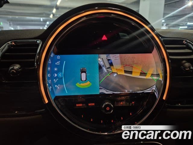 Mini Cooper 클럽맨 2세대, 2023 16