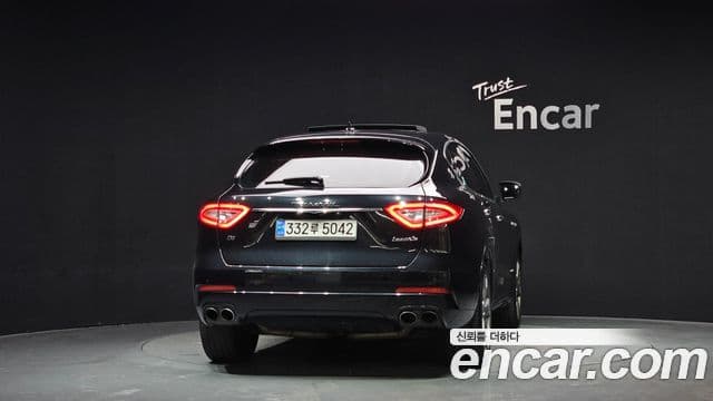Maserati Levante 3.0 AWD GranLusso, 2019 4