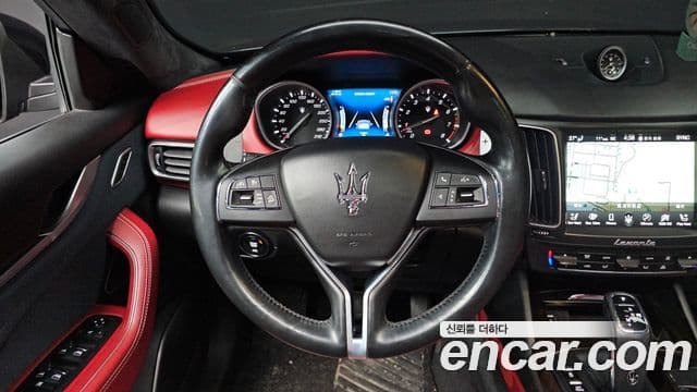 Maserati Levante 3.0 AWD GranLusso, 2019 14