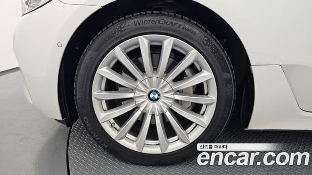 BMW 6시리즈 GT (G32) Luxury, 2023 все фото