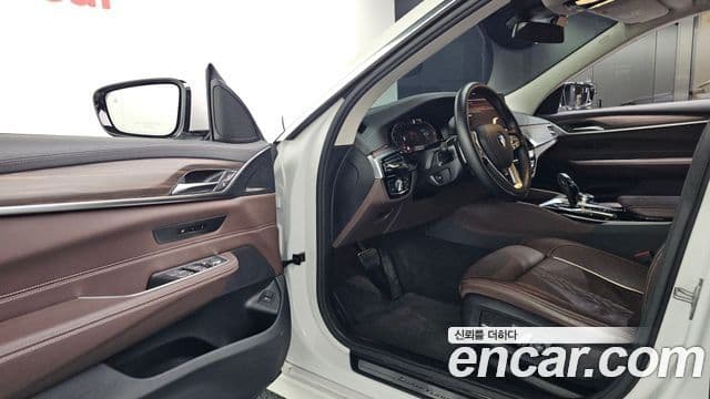 BMW 6시리즈 GT (G32) Luxury, 2023 10